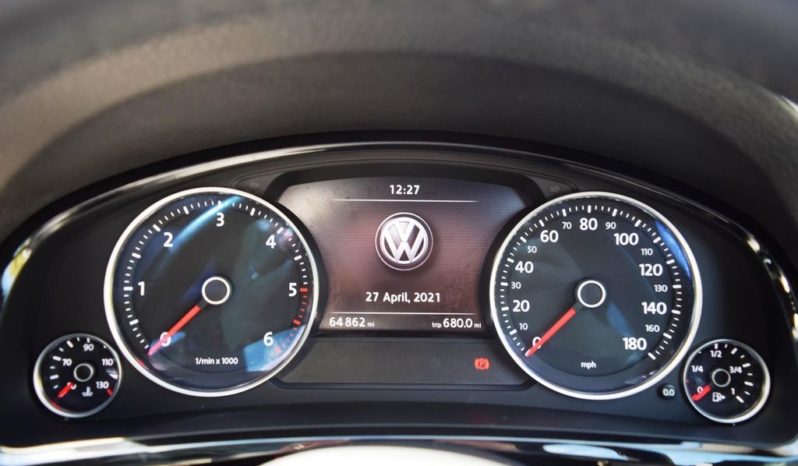 Volkswagen Touareg 2015 (15 reg)  V6 R-Line Tdi Bmt 3.0 5dr full