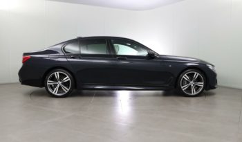 2016 BMW 7 Series 740D xDrive M Sport with Panoramic Sunroof and Bright Interior full