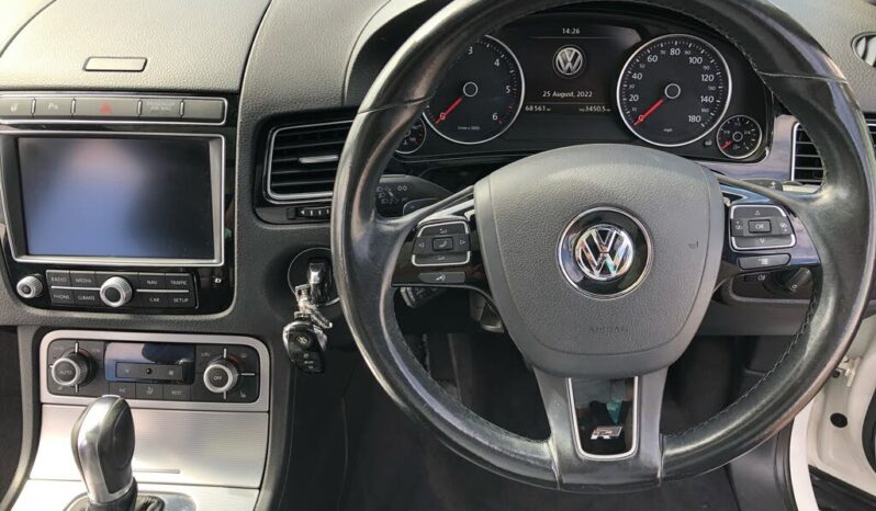 2016 Volkswagen Touareg V6 R-Line TDI full