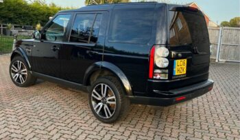 2016 Land Rover Discovery 4 with Rear Entertainment System full