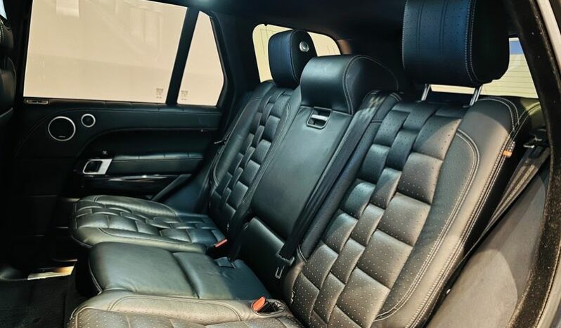 2016 Land Rover Range Rover 3.0 TD V6 Vogue – Rare Kahn Edition with Rear TVs and Sunroof full