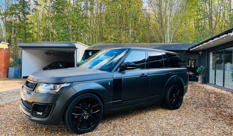 2016 Land Rover Range Rover 3.0 TD V6 Vogue – Rare Kahn Edition with Rear TVs and Sunroof full