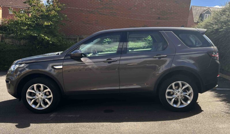 Land Rover Discovery Sport HSE TD4 2016 full