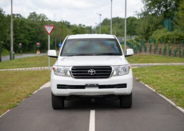 2024 TOYOTA LAND CRUISER B6 ARMOURED V8 11.51.54