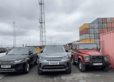 Tilbury port London 2018 Land Rover Discovery HSE Luxury