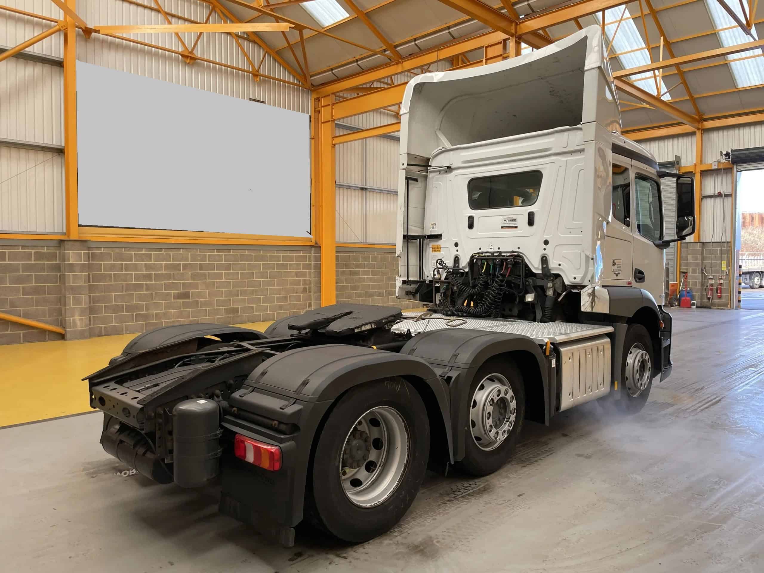 2014 Mercedes Actros (3)