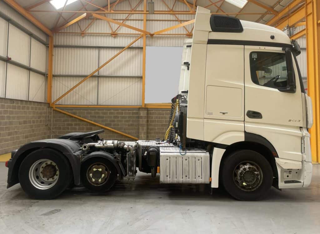 2017 Mercedes Benz Actros 2442 Streamspace 6X2 Tractor unit – AY67CZV ...