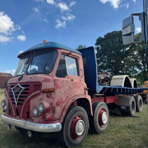 FODEN 8X4 FLATBED