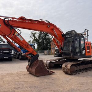 2016 HITACHI ZX225 EXCAVATOR