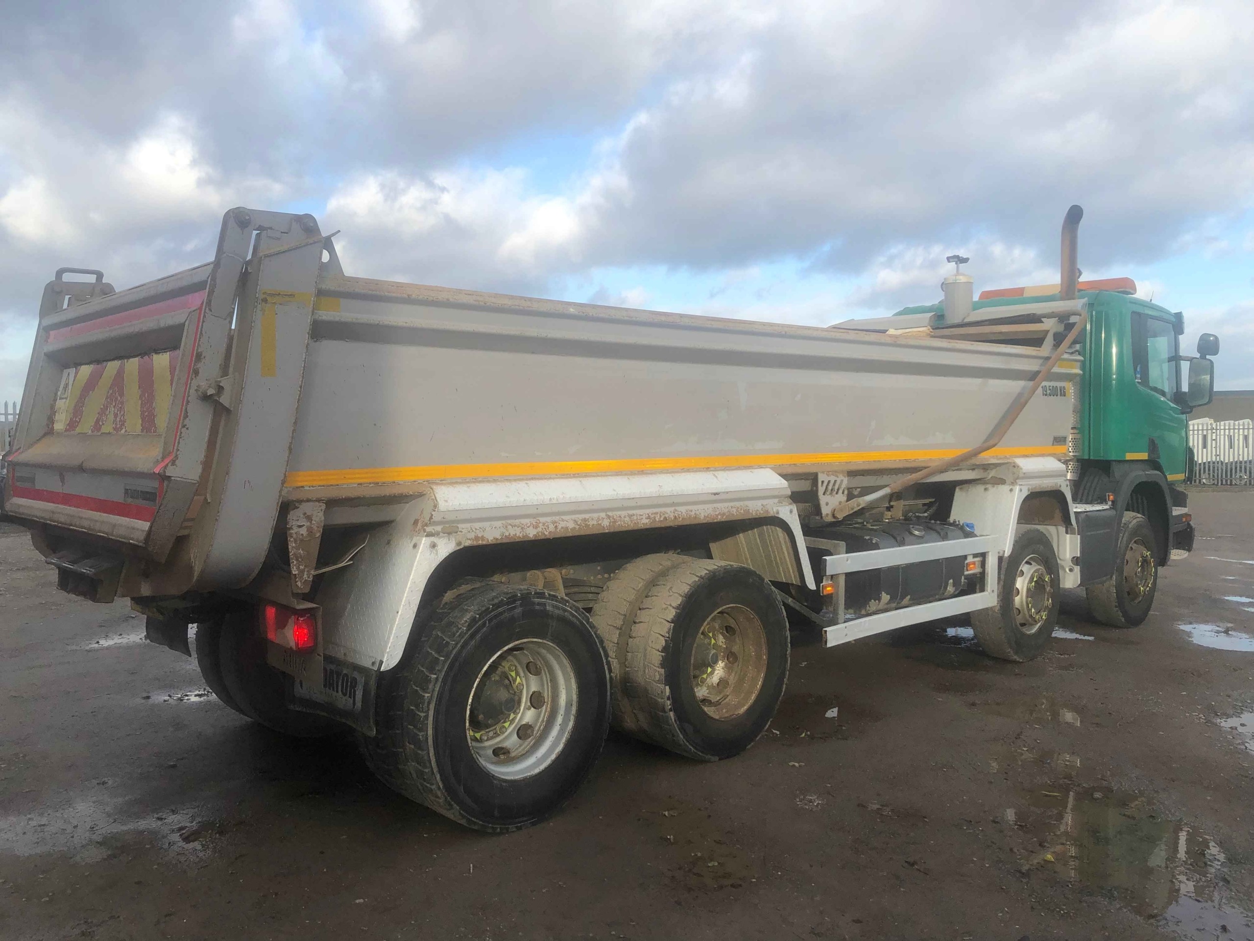 imgi_50_UZX-6-scaled