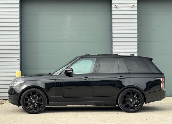 2019 Black Land Rover Range Rover for sale3