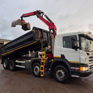 2015 SCANIA P370 TIPPER GRAB