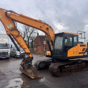 2016 HYUNDAI HX140L EXCAVATOR