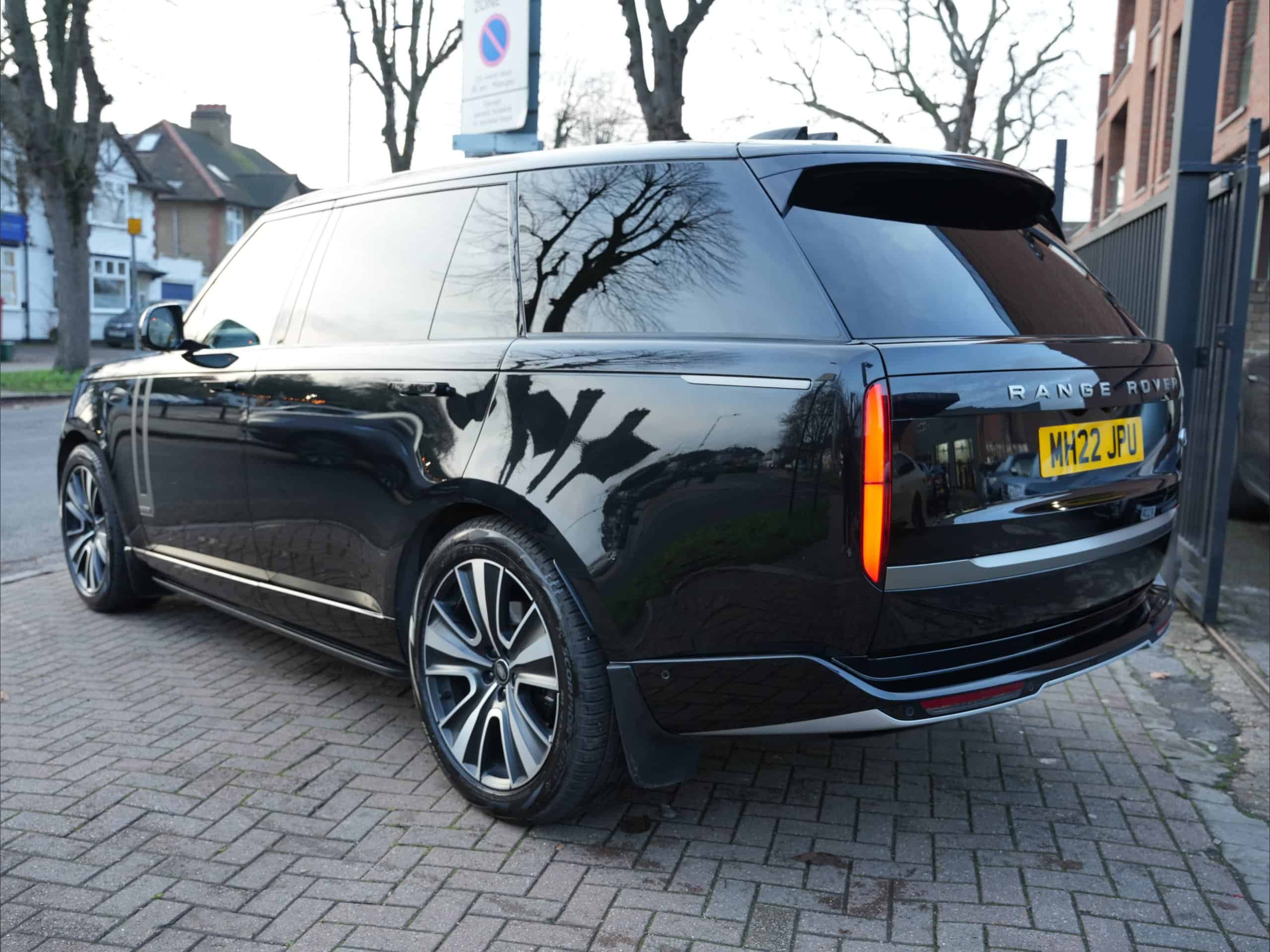 b19fd4ea-8eda-dd97-adc0-98a5a8f5b558_infinity