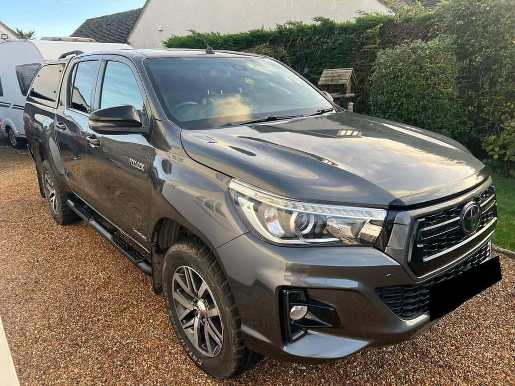 f828b7efae4c4816aeab63ae89c03fa3