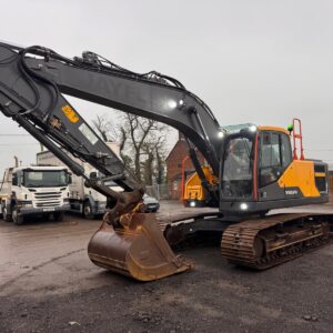 2019 VOLVO EC220EL EXCAVATOR