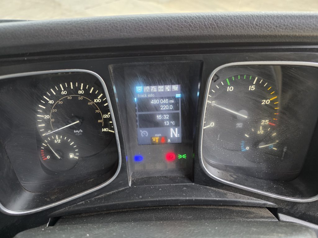 20251111_143100-1024x768