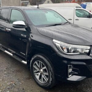 2019 Toyota Hilux 2.4 D-4D Invincible X Auto 4WD - SH19FFM
