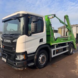 2023 SCANIA P250XT SKIP LOADER