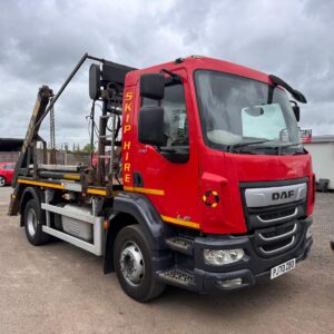 2021 DAF LF290 SKIP LOADER