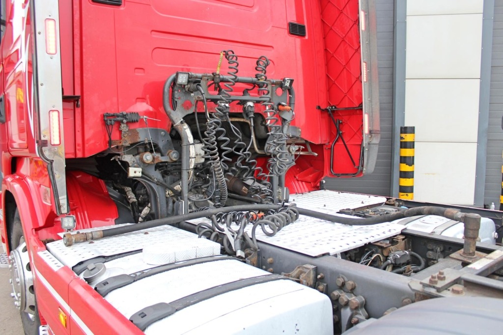 imgi_17_DM13216-cghjorqw