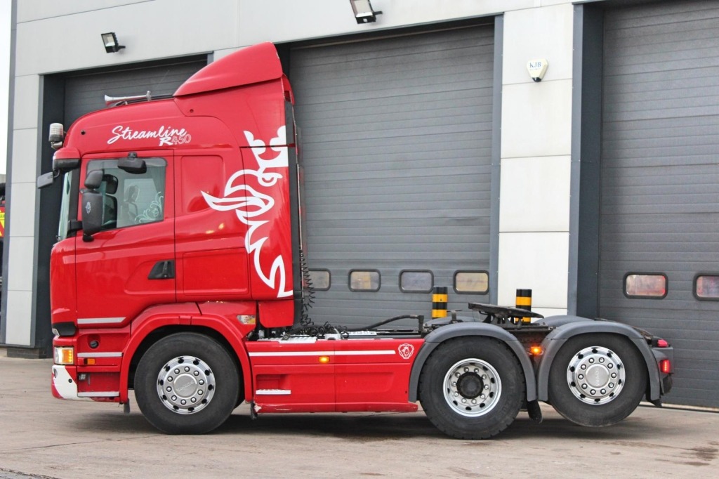 imgi_4_DM13216-ynsqodsi