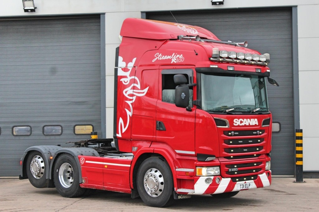 imgi_7_DM13216-jrhpqfmh