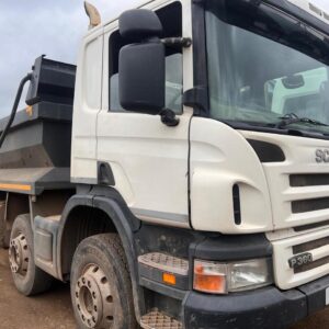 2011 Scania P370 8x4 Tipper with Manual Gearbox - FH11AGX