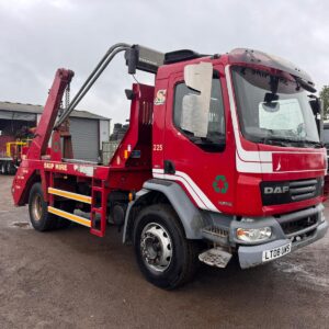 2008 DAF LF 55.220 SKIP LOADER