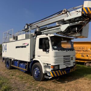 1986 SCANIA P92H AIR SUPPORT VEHICLE