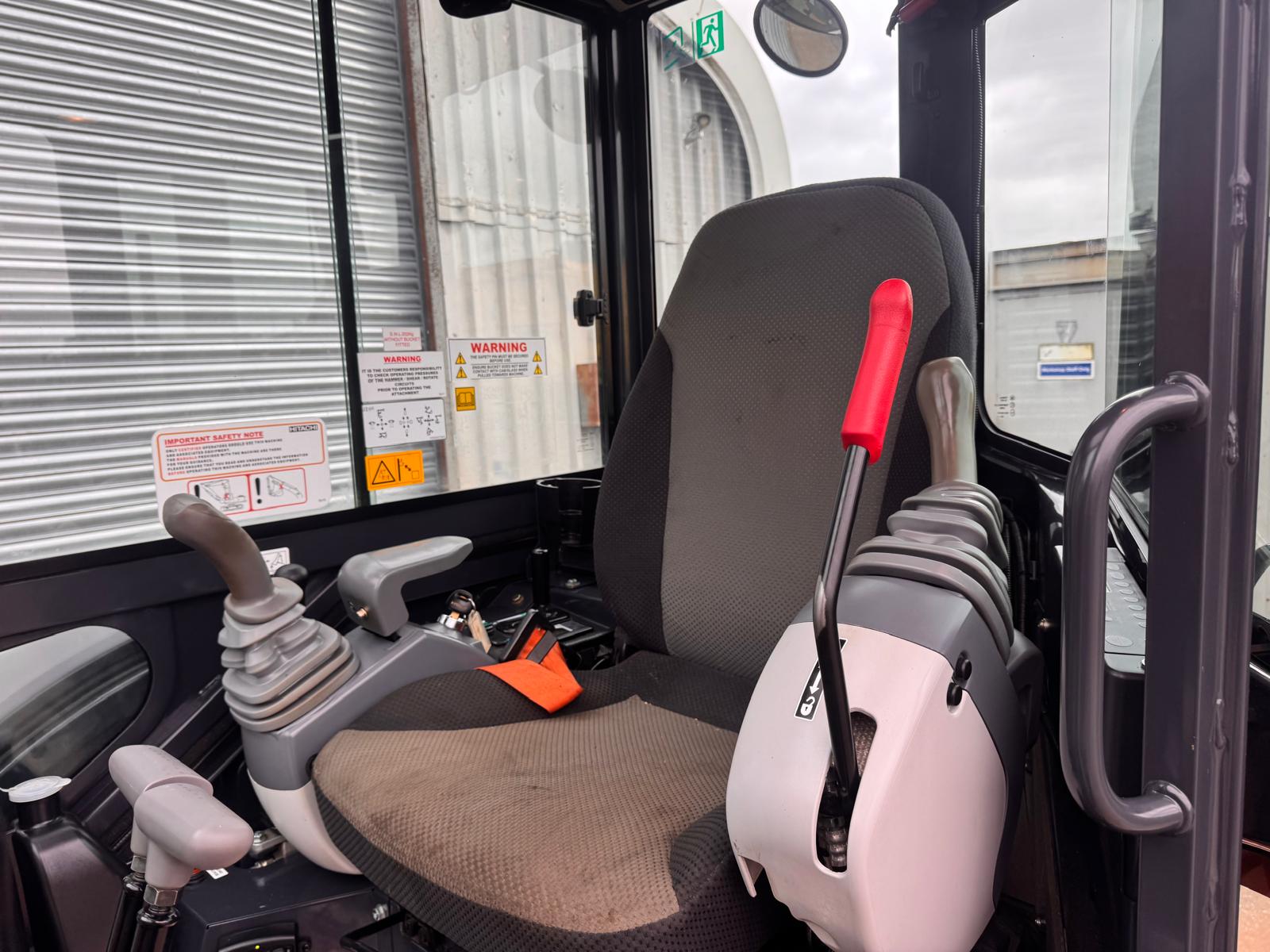 2023 HITACHI ZX26U-6 EXCAVATOR - Image 11