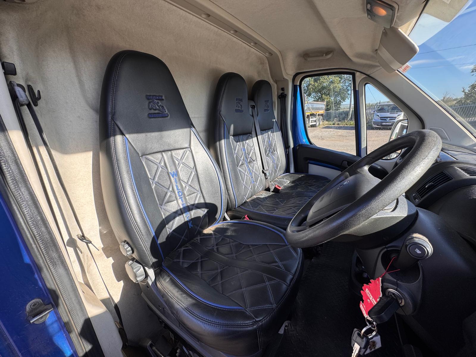 2018 PEUGEOT BOXER 2 HORSE HORSEBOX - Image 21