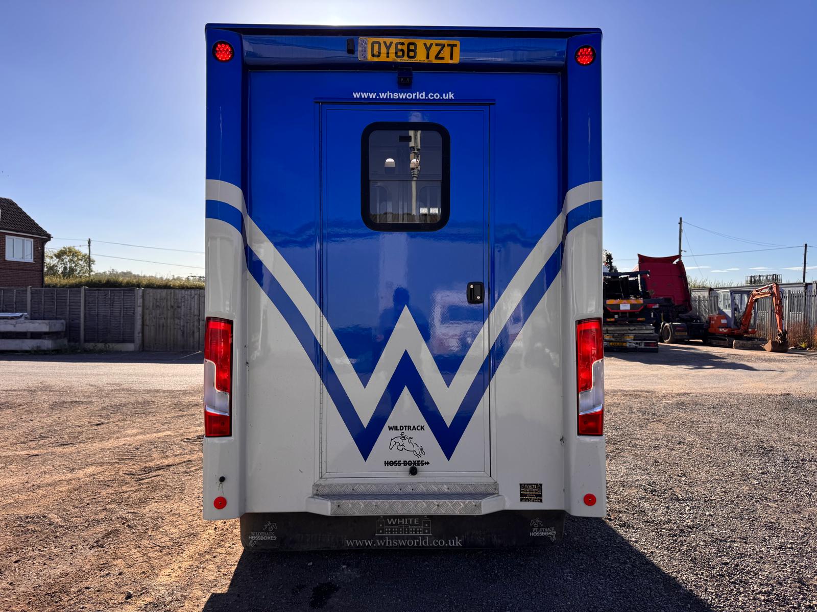 2018 PEUGEOT BOXER 2 HORSE HORSEBOX - Image 7