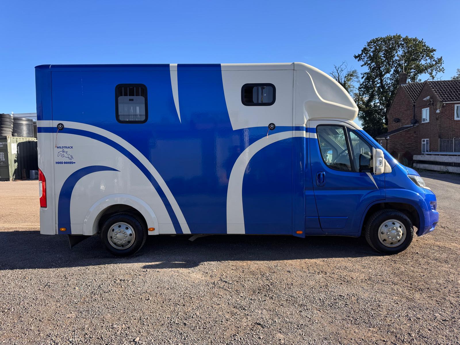 2018 PEUGEOT BOXER 2 HORSE HORSEBOX - Image 9