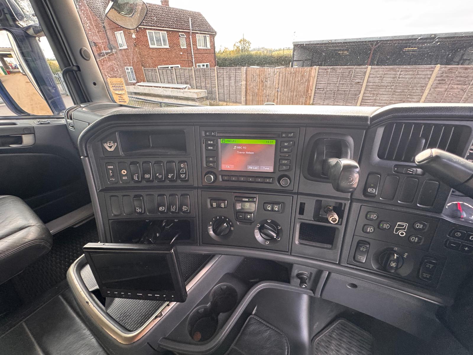 2016 SCANIA R580 V8 TRACTOR UNIT - Image 22