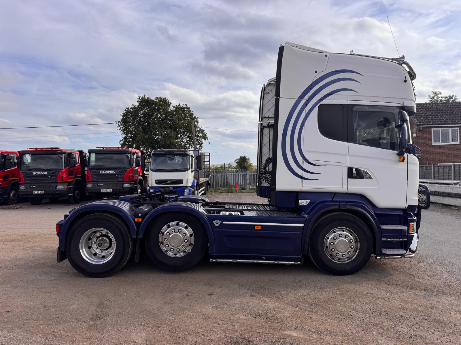 2016 SCANIA R580 V8 TRACTOR UNIT - Image 9