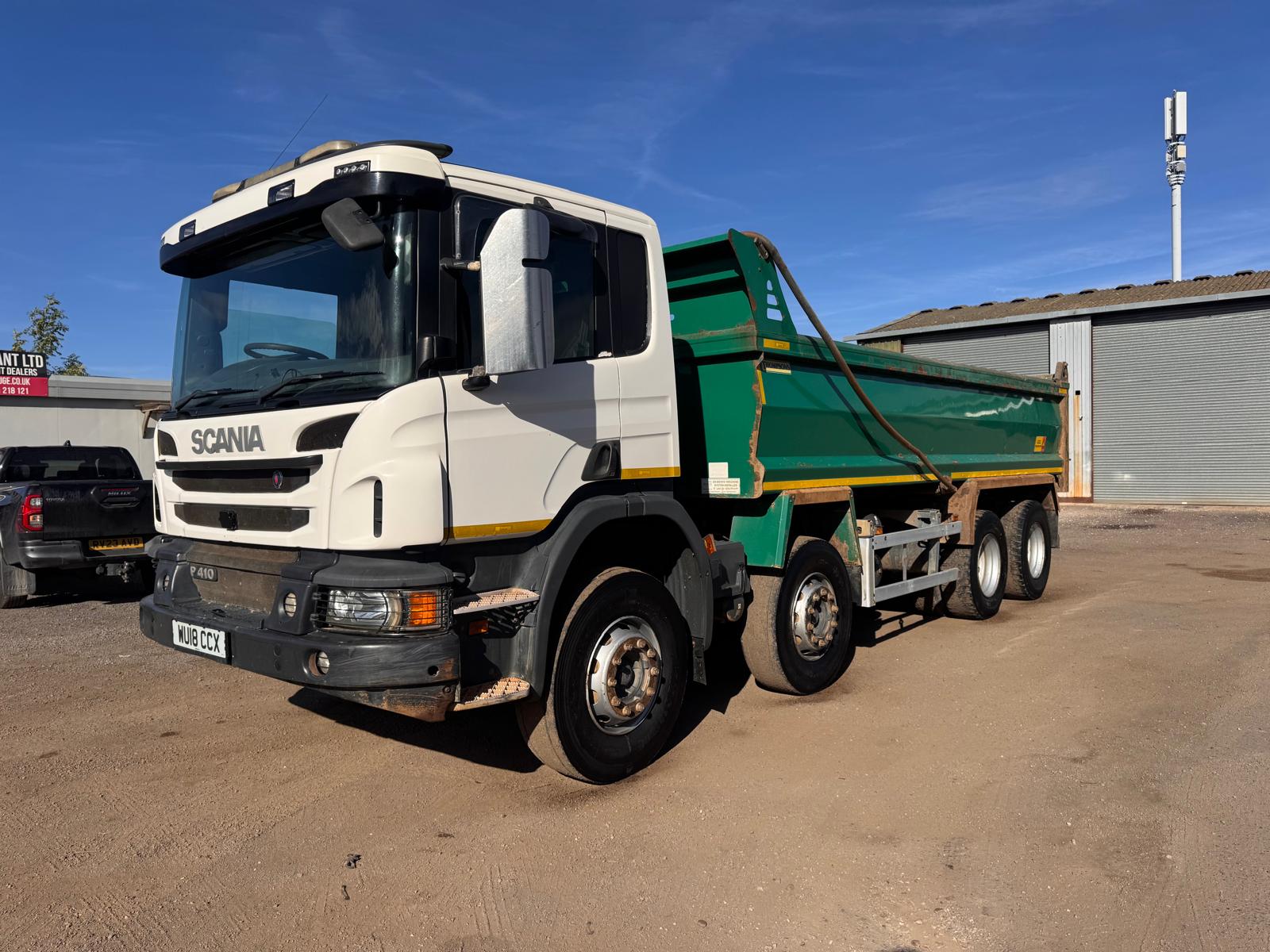 2018 SCANIA P410 TIPPER - Image 2