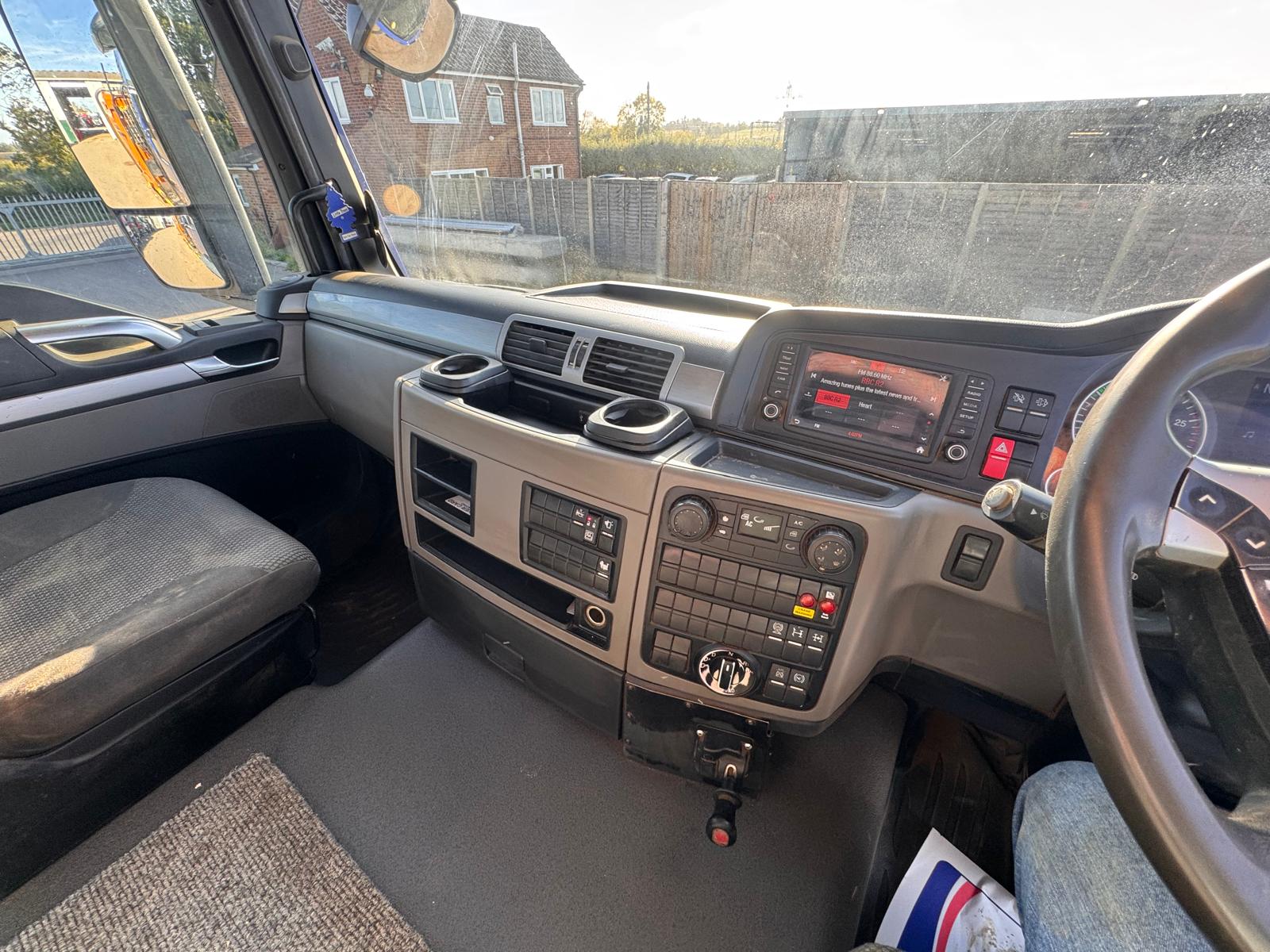 2019 MAN TGS35.420 TIPPER GRAB - Image 26