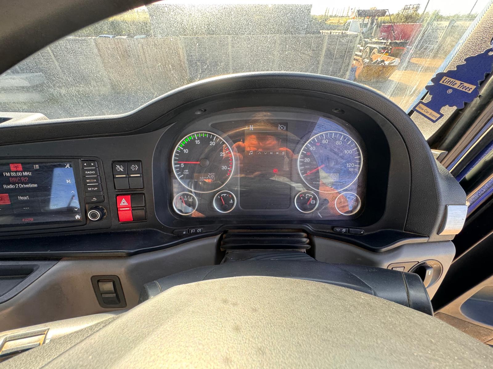 2019 MAN TGS35.420 TIPPER GRAB - Image 29