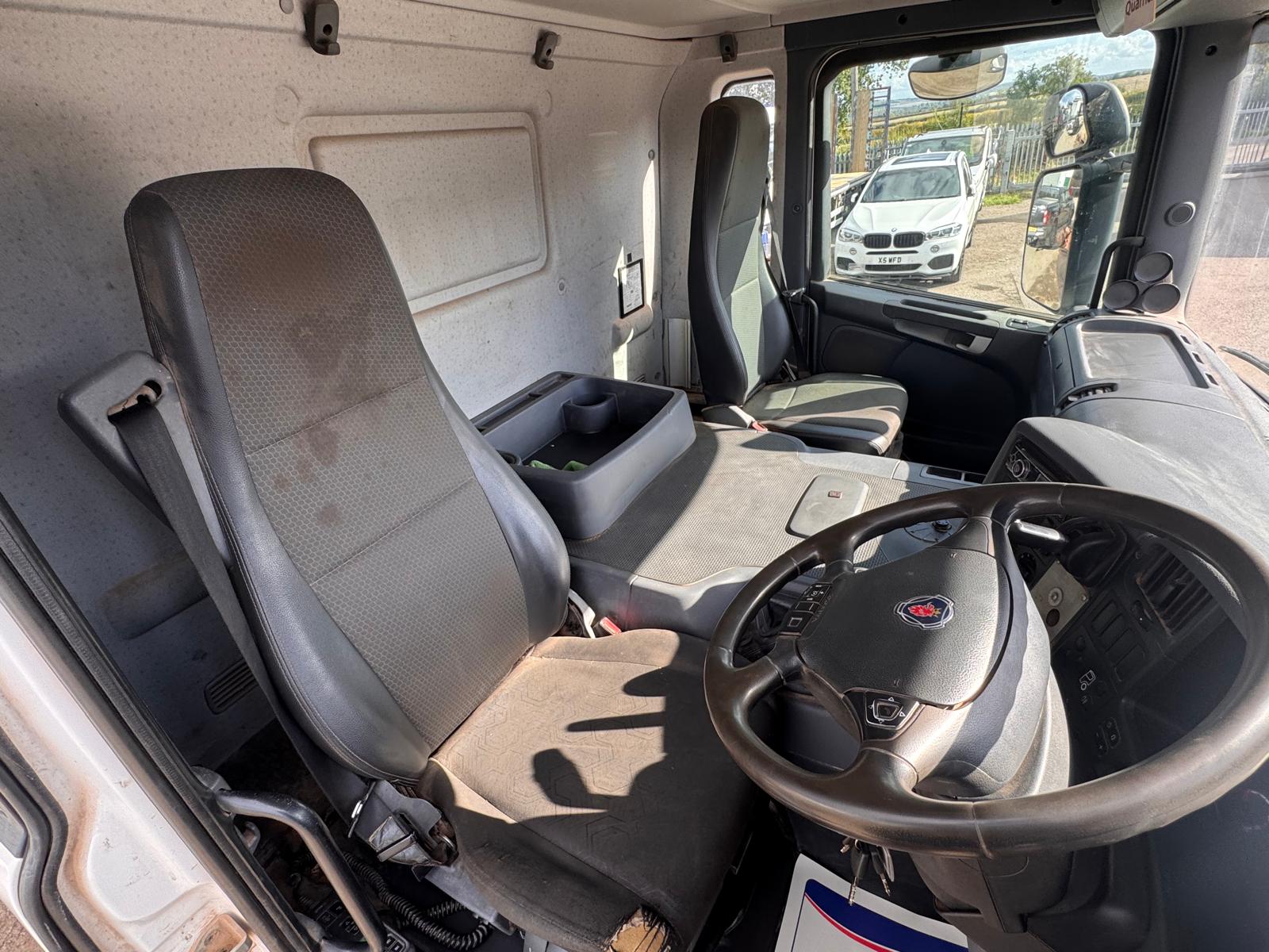 2016 SCANIA P280 TIPPER GRAB - Image 24