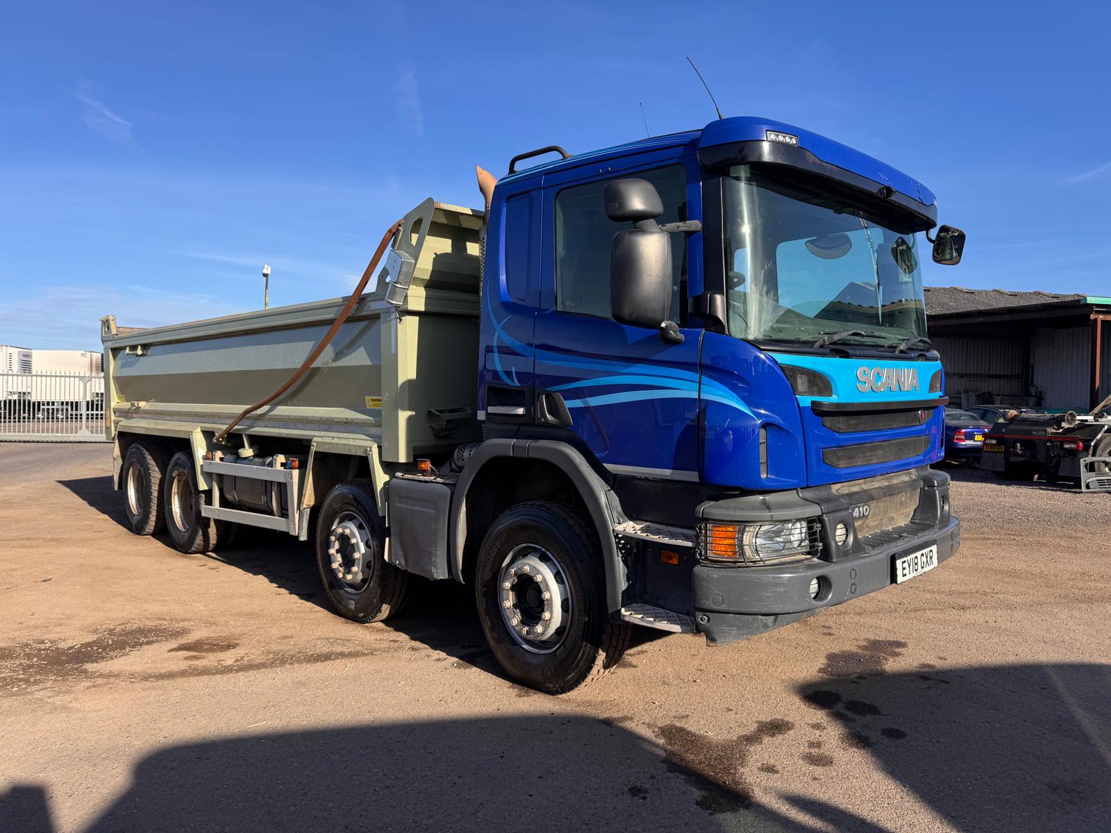 2018 SCANIA P410 TIPPER - Image 2