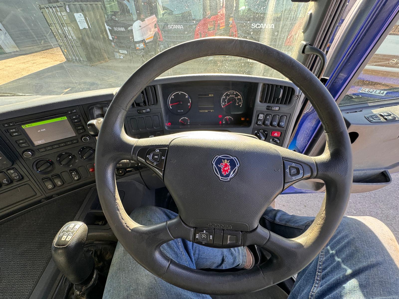 2018 SCANIA P410 TIPPER - Image 20