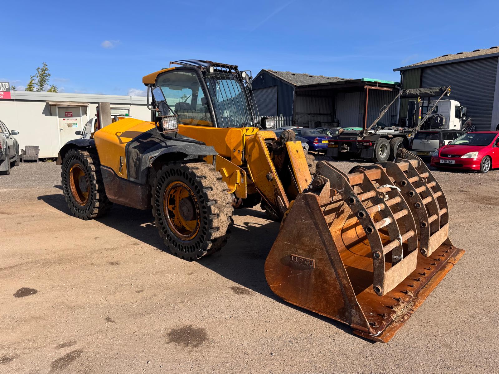 2017 JCB 531-70 WASTEMASTER TELEHANDLER - Image 1