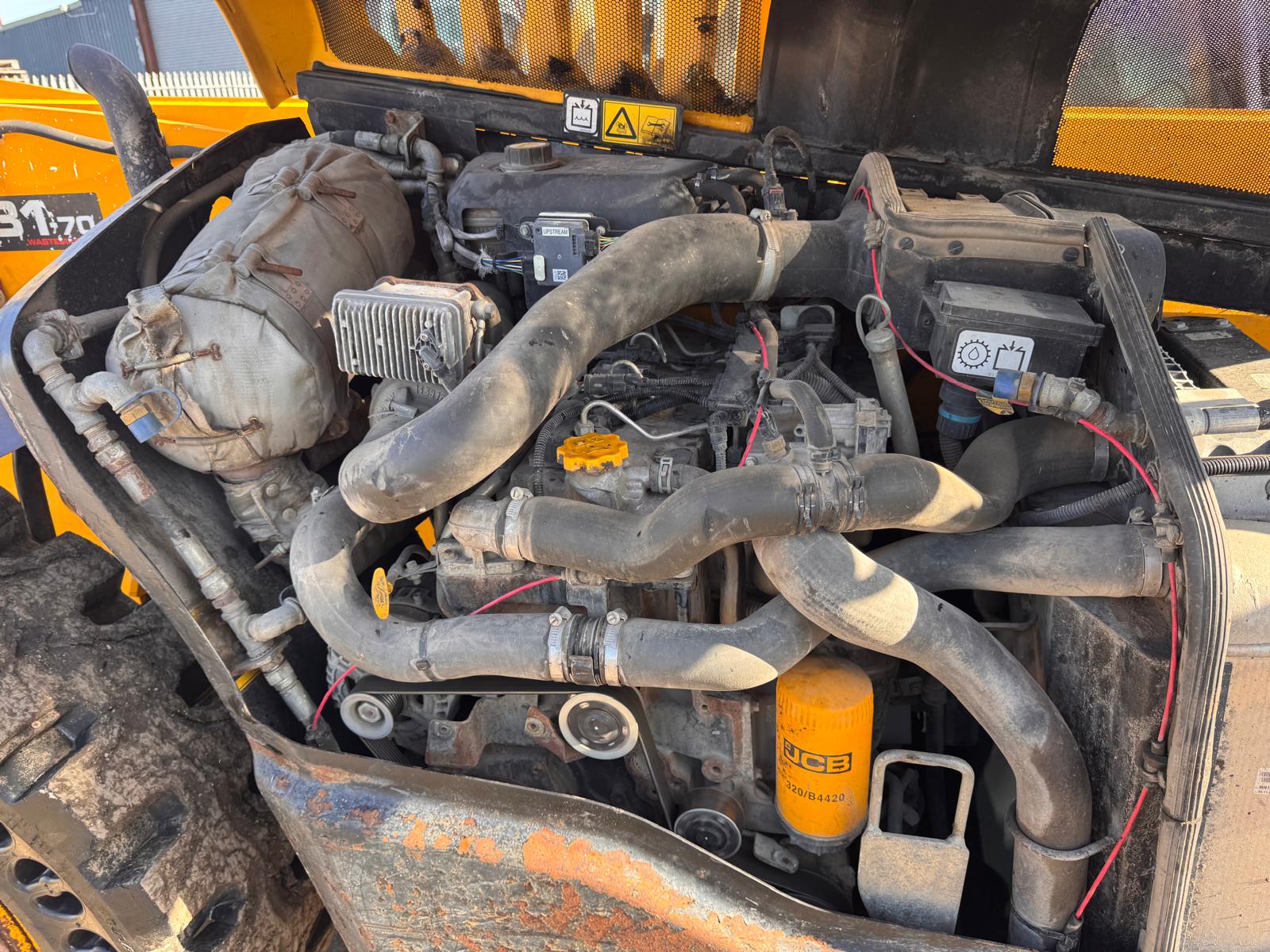 2017 JCB 531-70 WASTEMASTER TELEHANDLER - Image 11