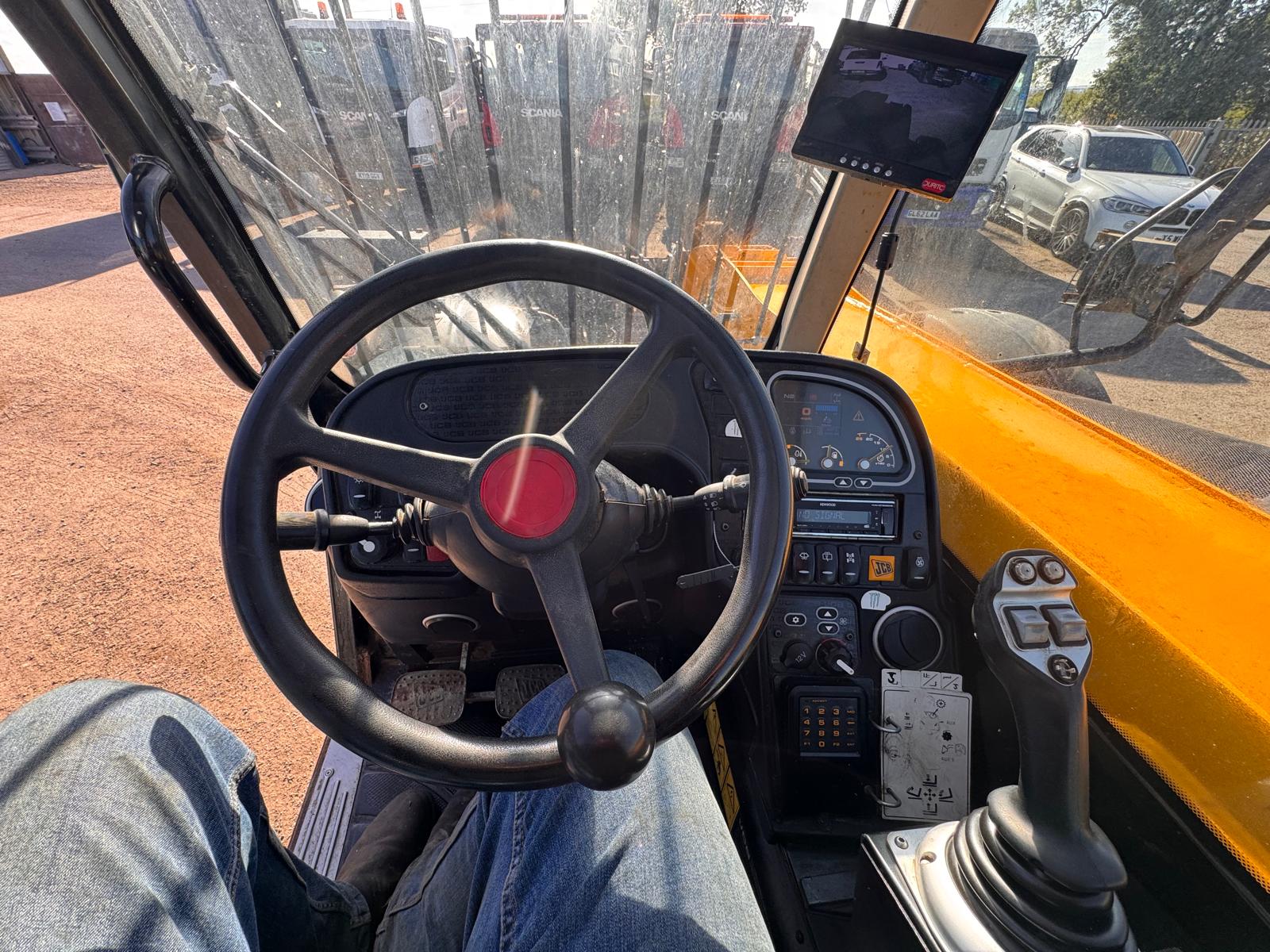 2017 JCB 531-70 WASTEMASTER TELEHANDLER - Image 17