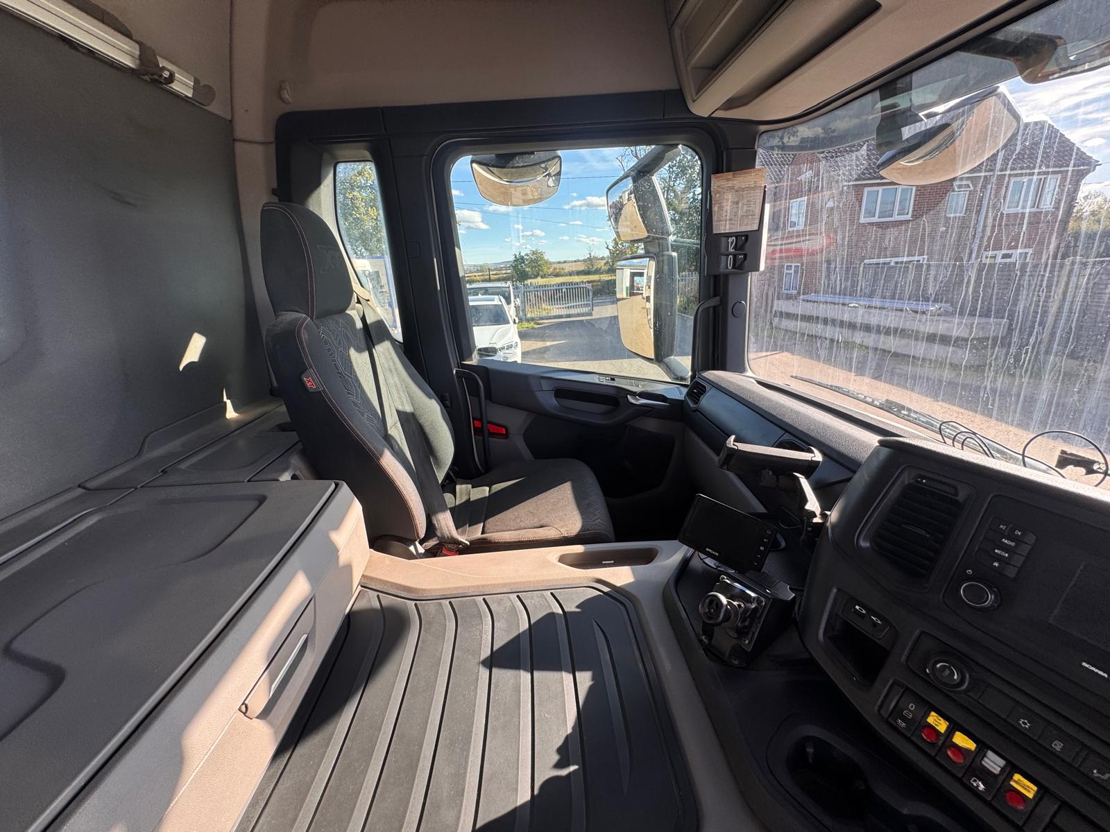 2019 SCANIA P410XT TIPPER - Image 18