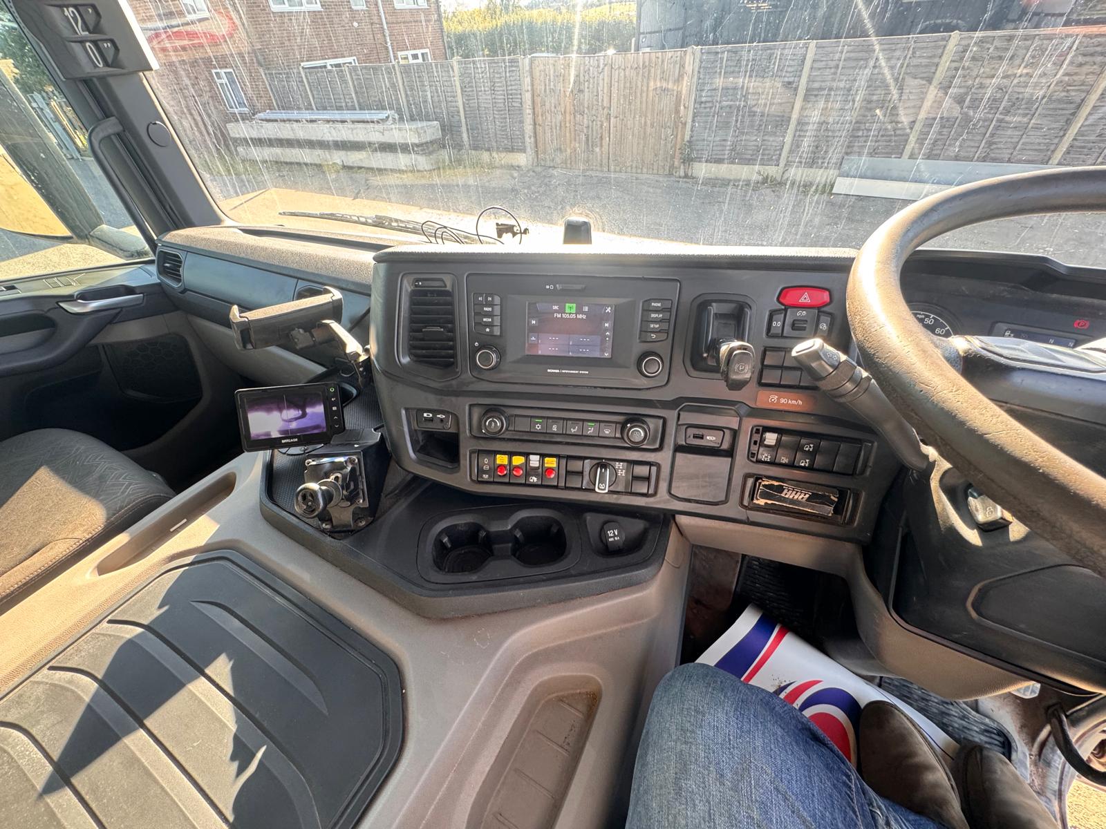 2019 SCANIA P410XT TIPPER - Image 19