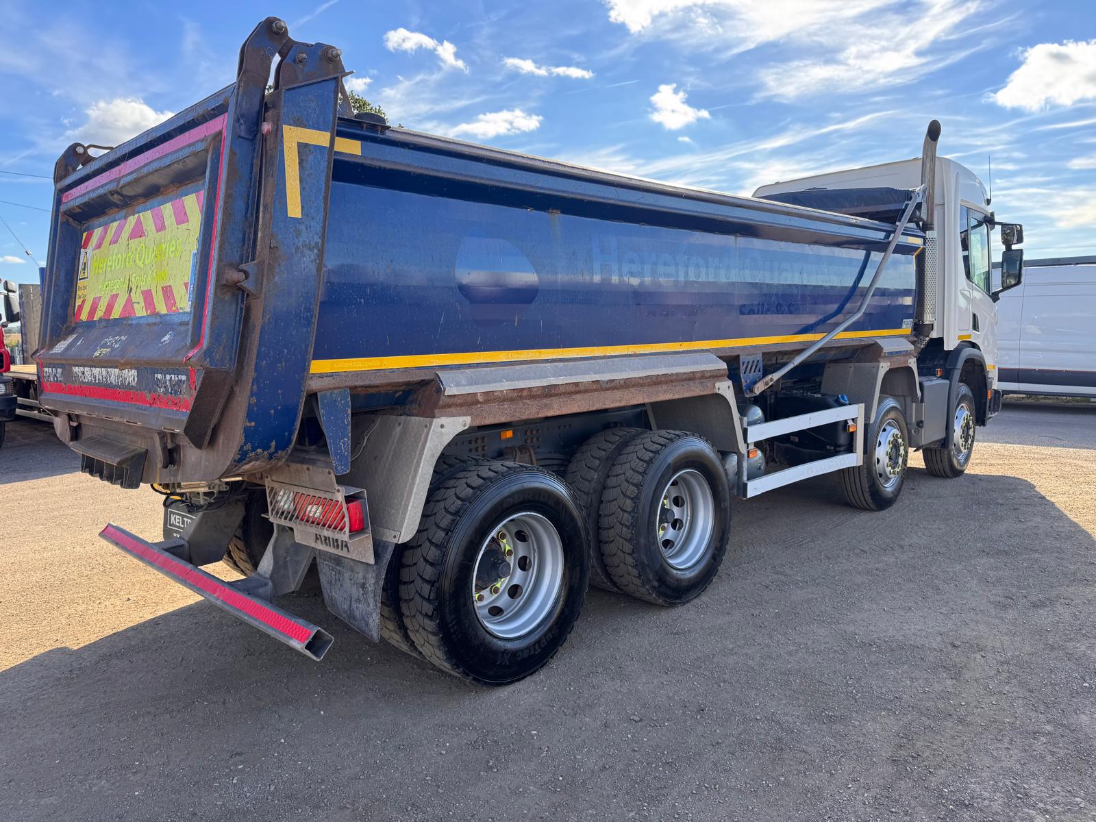2019 SCANIA P410XT TIPPER - Image 8