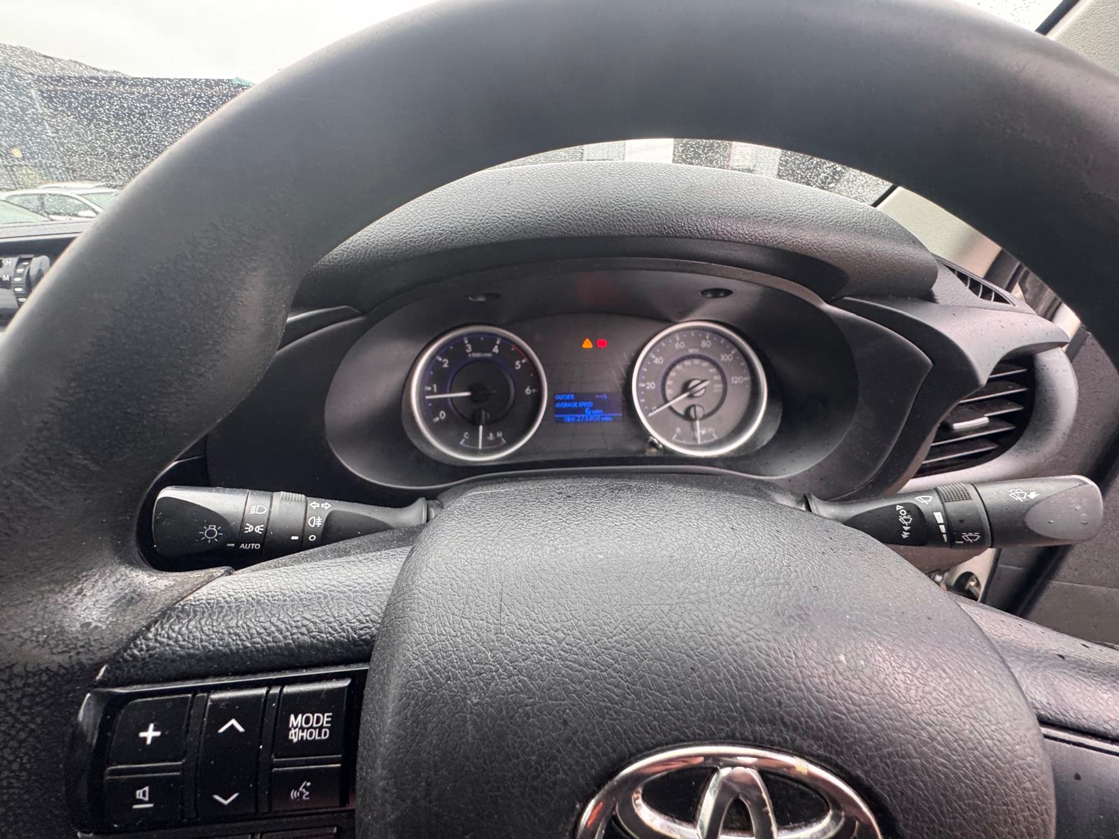 2018 TOYOTA HILUX 2.4L PICK UP - Image 19