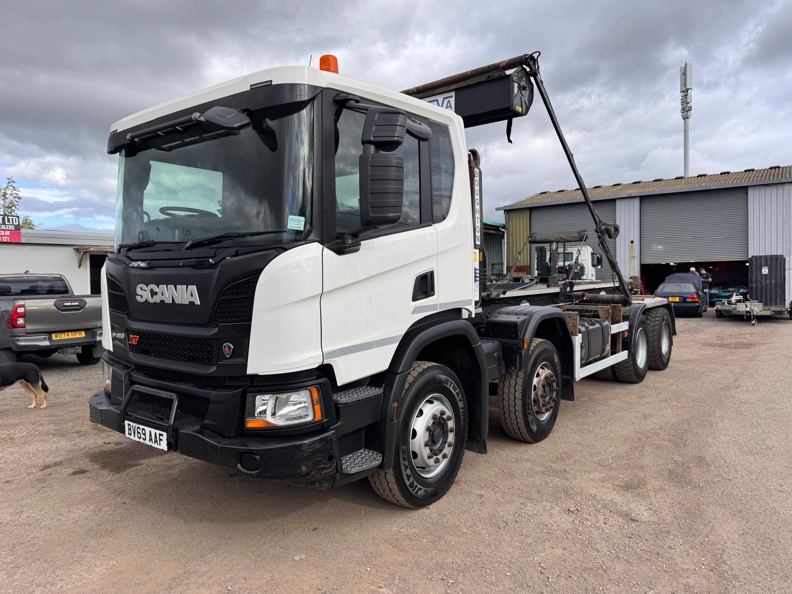 2019 SCANIA P410XT HOOK LOADER - Image 4